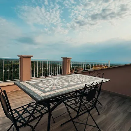 Terrazza Belvedere Riparbella